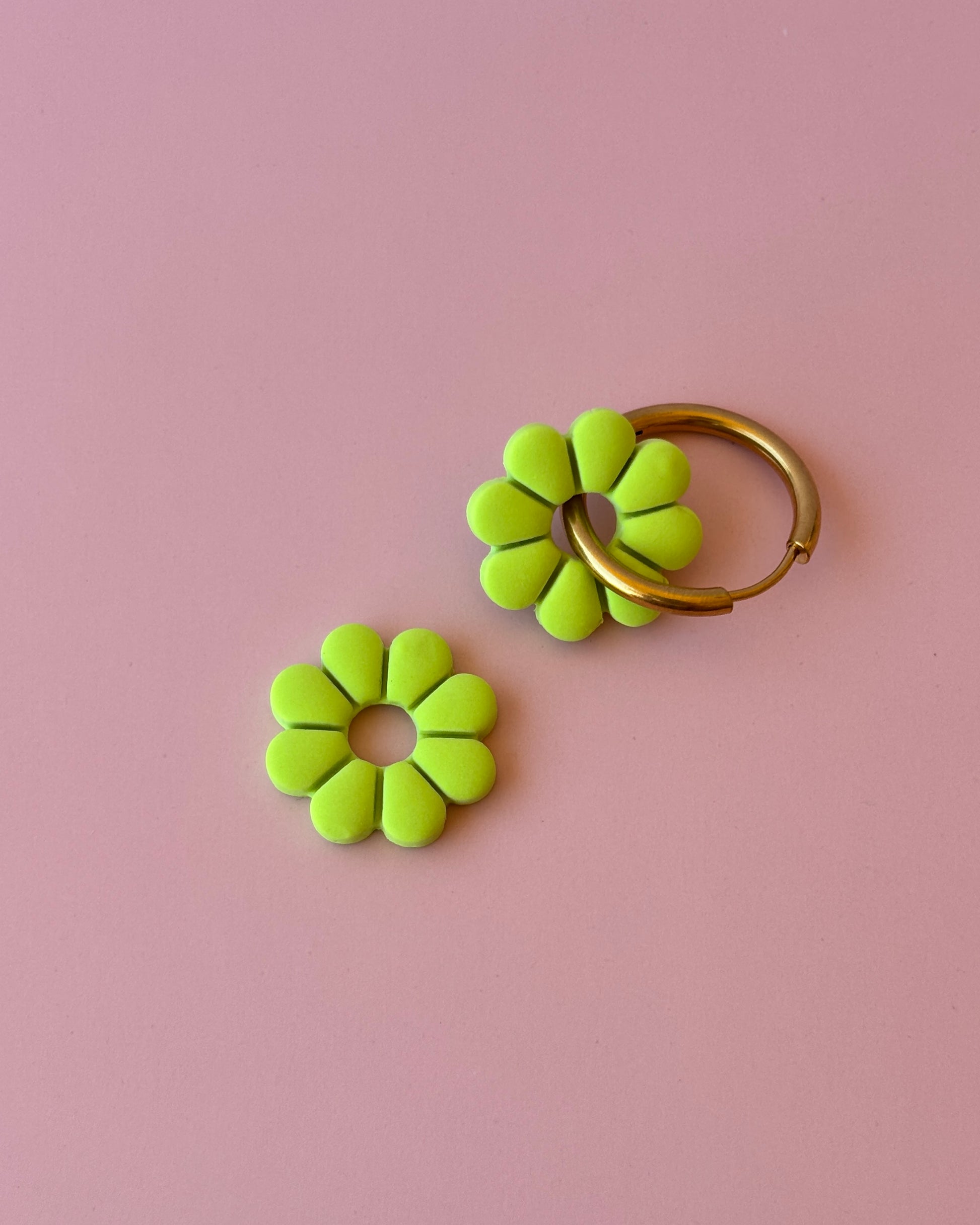 Charms flor 4 verde
