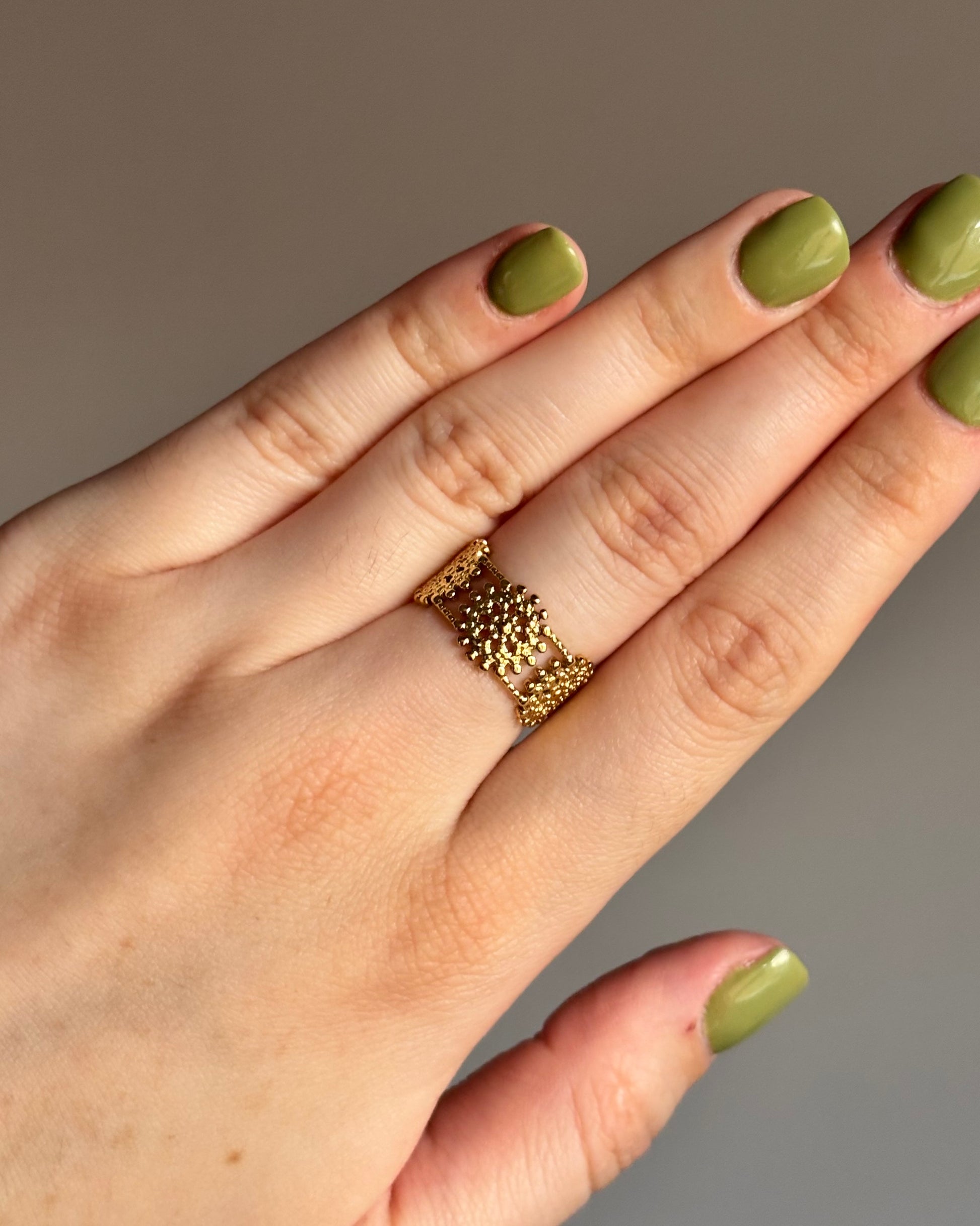 Anillo Crown