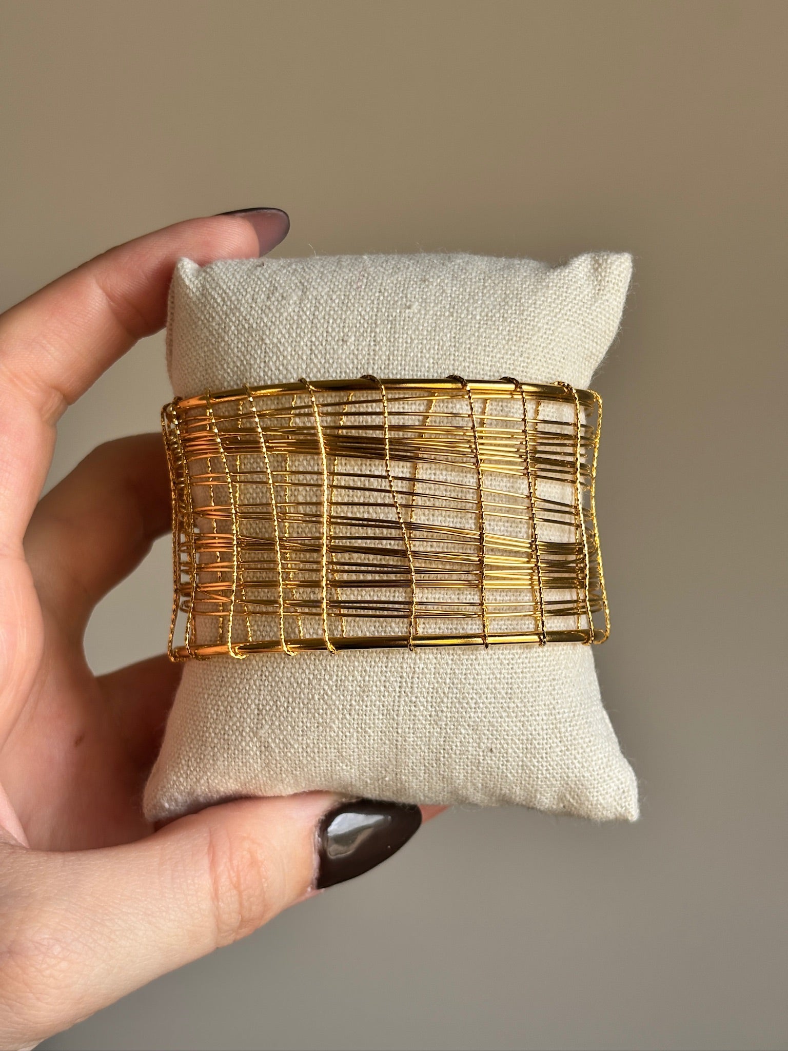 Brazalete Lines