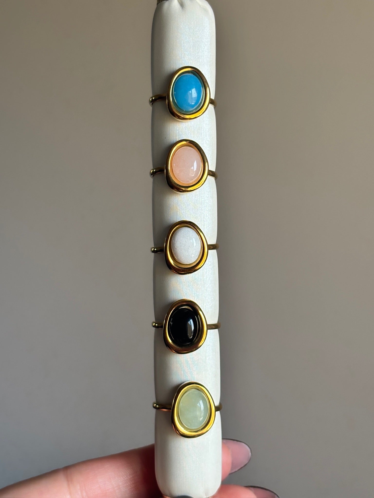 Anillo Helena