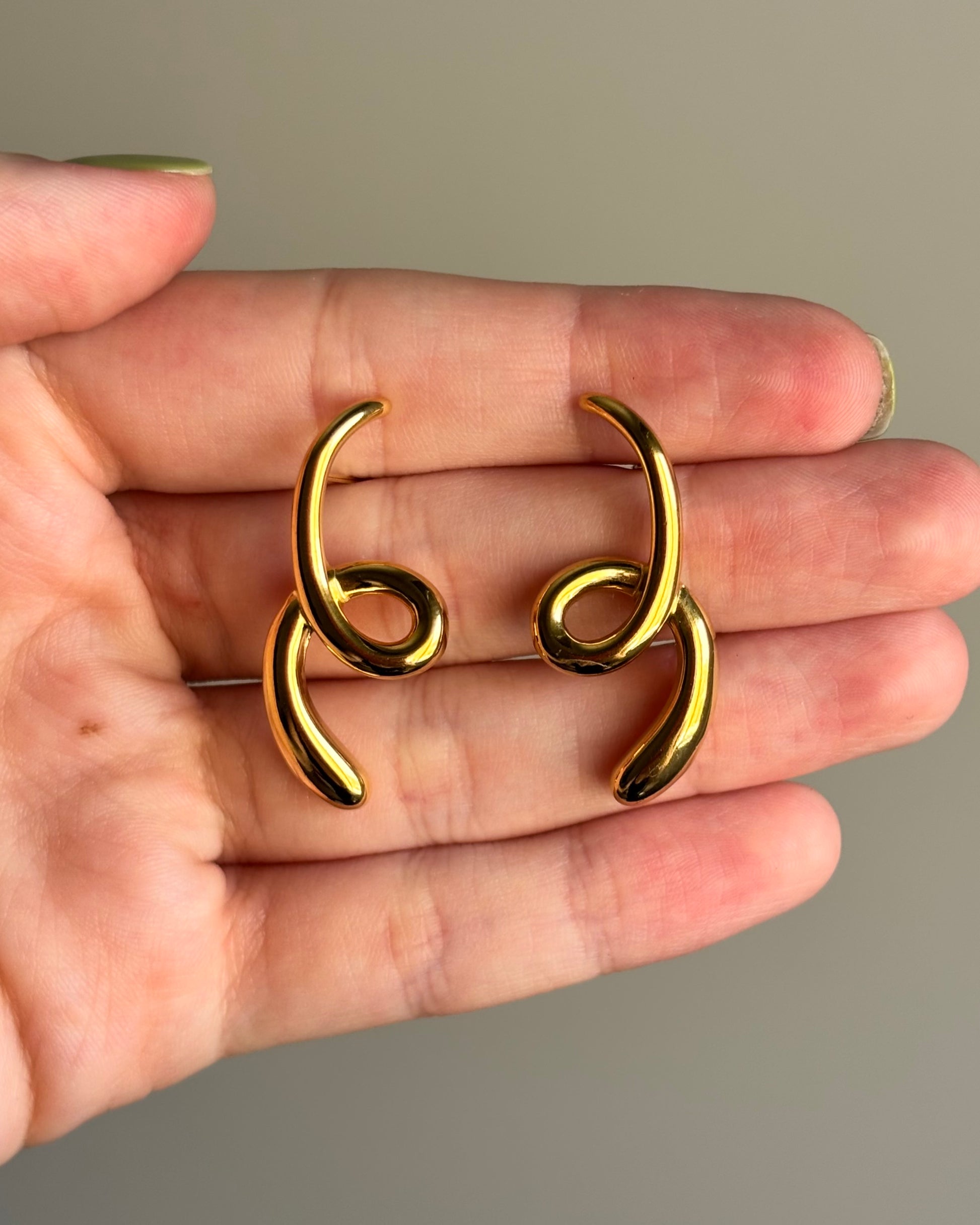 Pendientes nudo