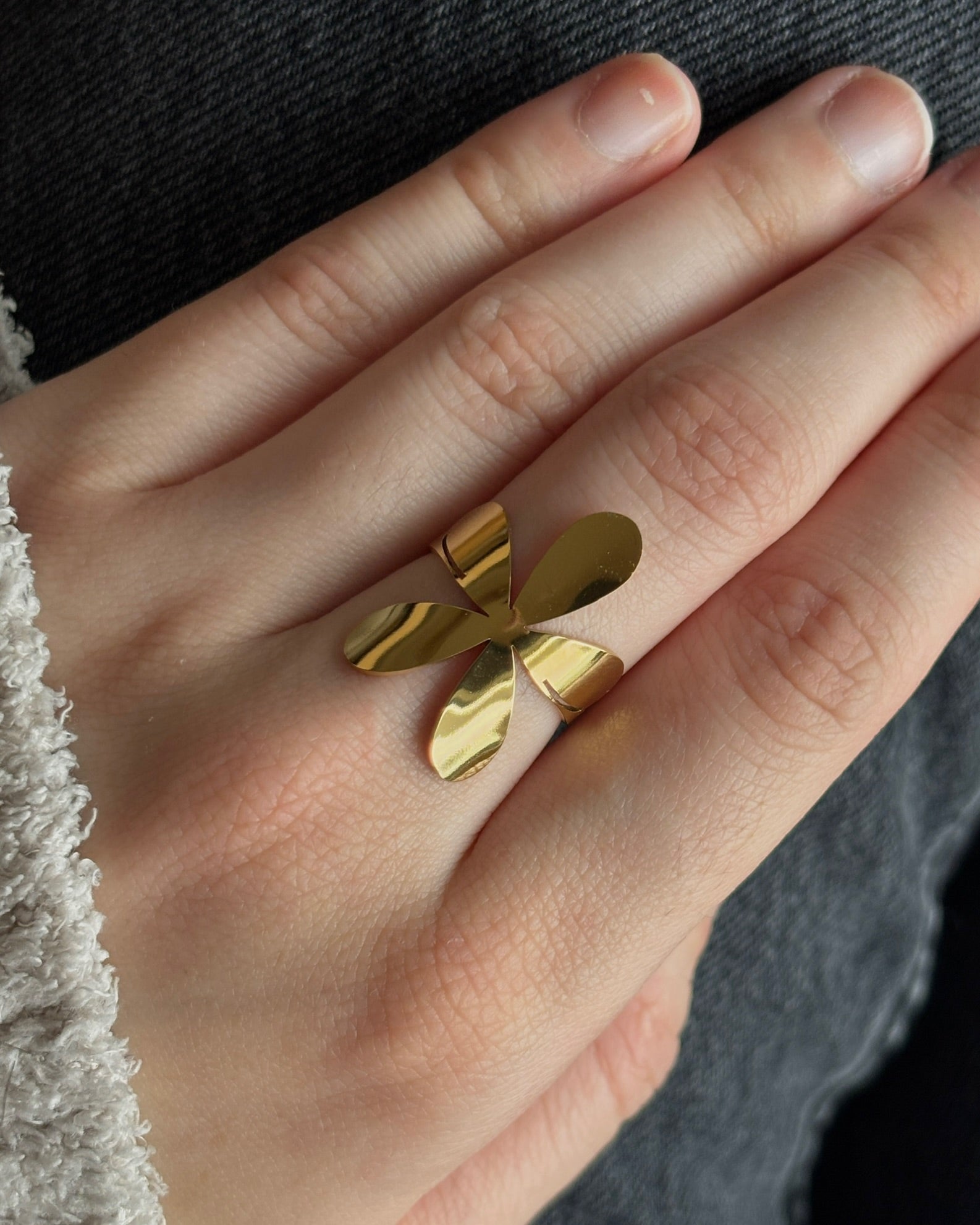 Anillo Flora