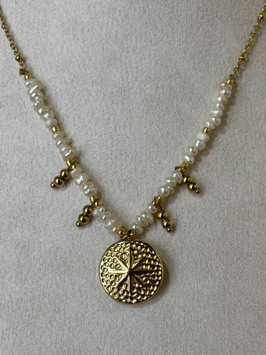 Collar Keira