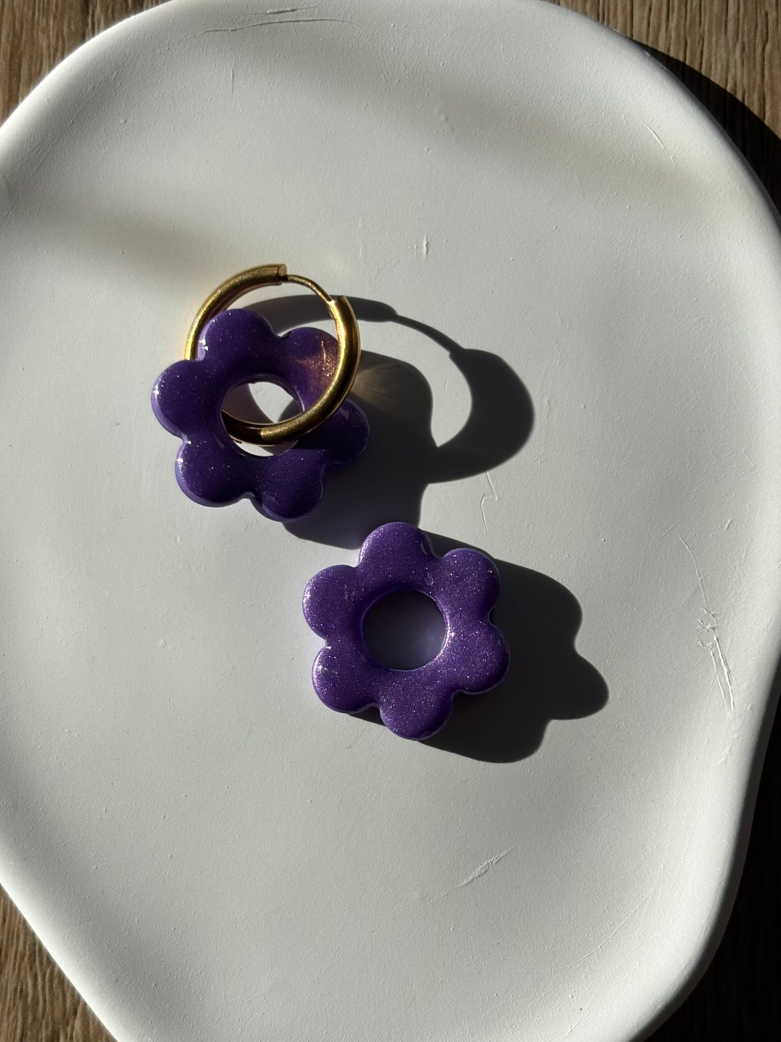 Charms Flor Morado shiny