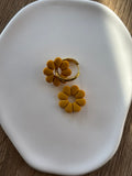 Charms Flor basic Mostaza