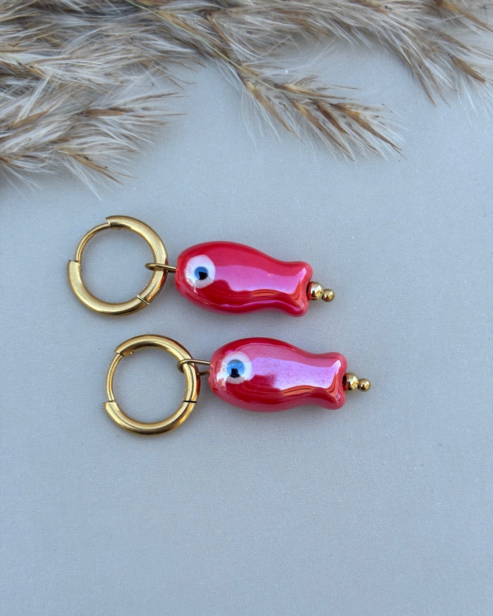 Pendientes pez rojo