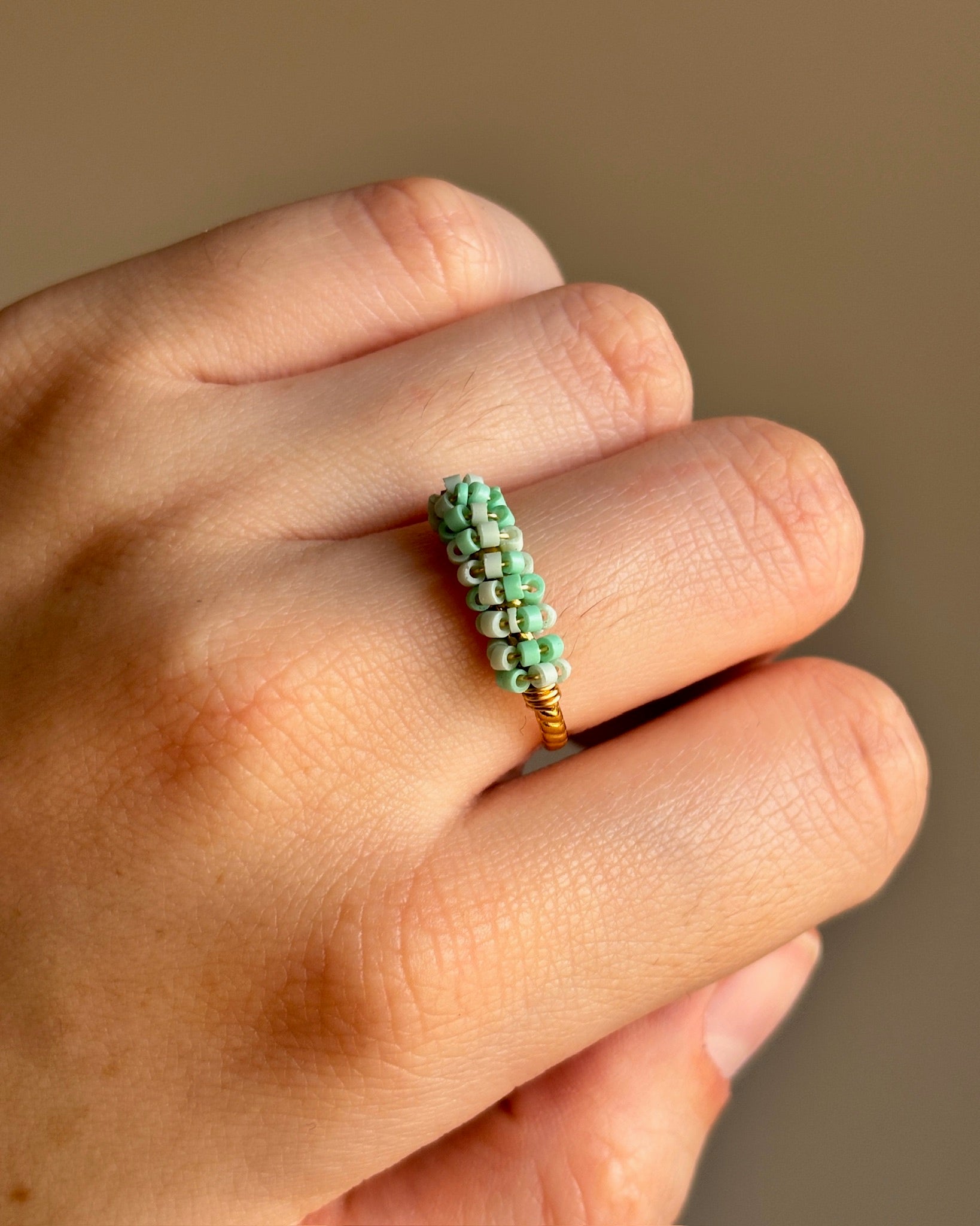 Anillo Claire