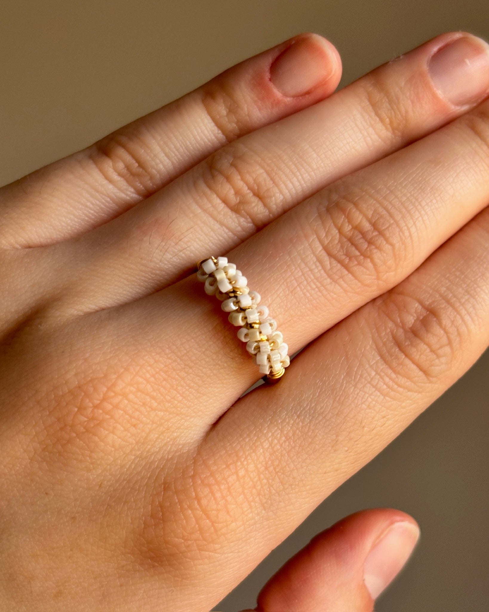 Anillo Claire