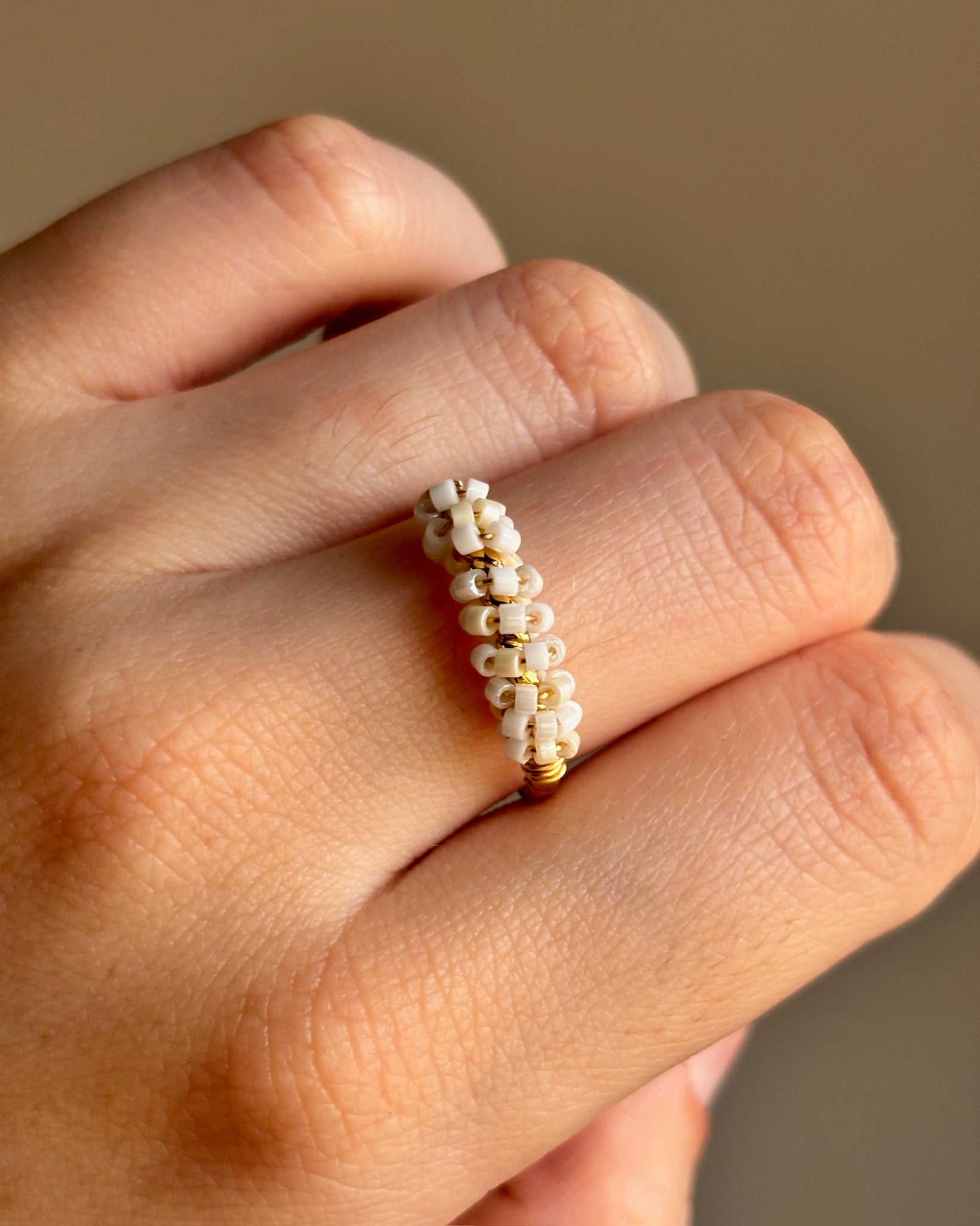 Anillo Claire